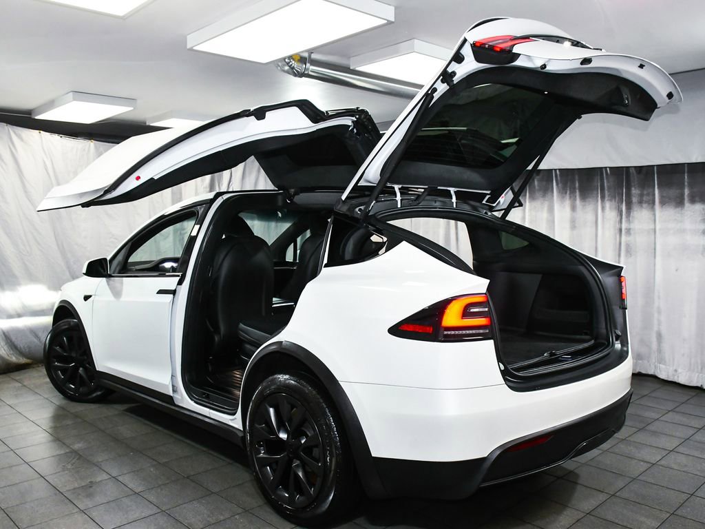 Used 2023 Tesla Model X AWD/4WD image 57