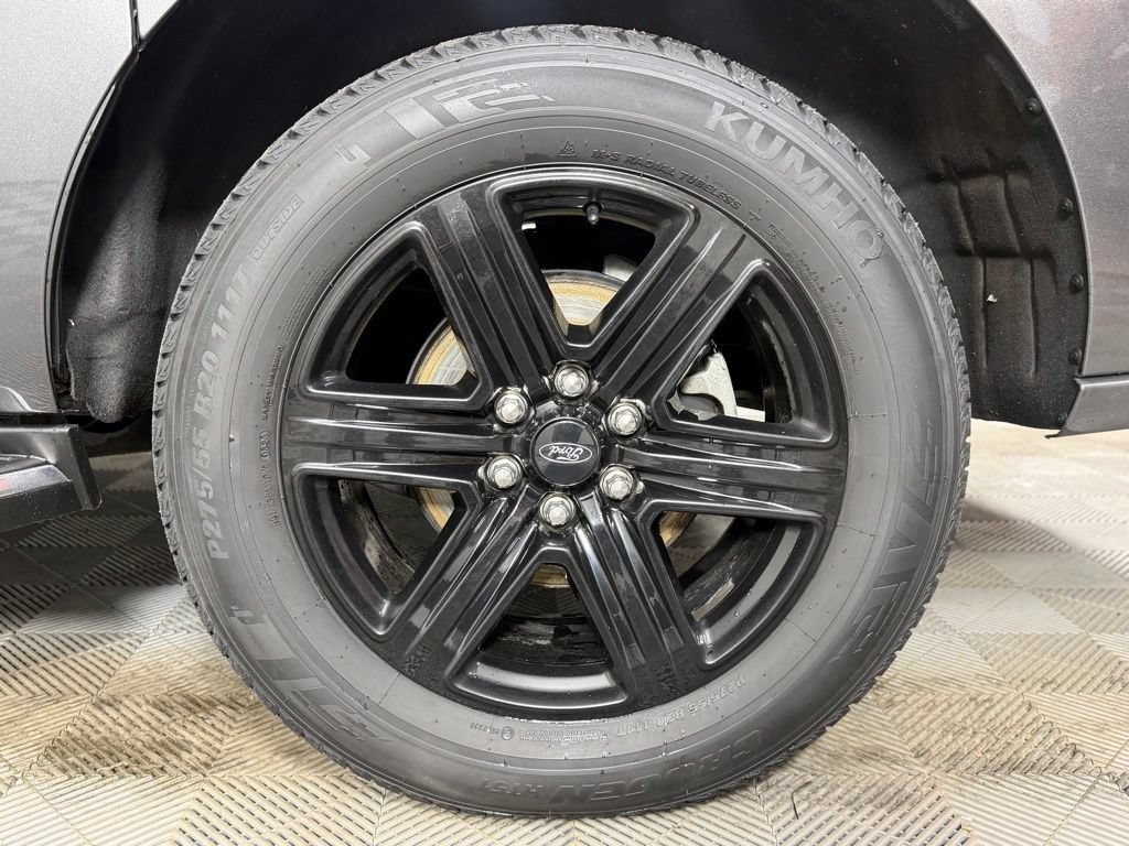 Used 2021 Ford Expedition Max XLT AWD/4WD image 24