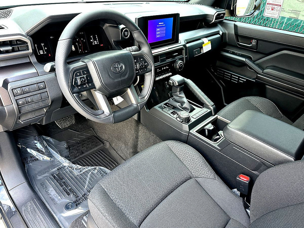 New 2026 Toyota 4Runner SR5 AWD/4WD image 11