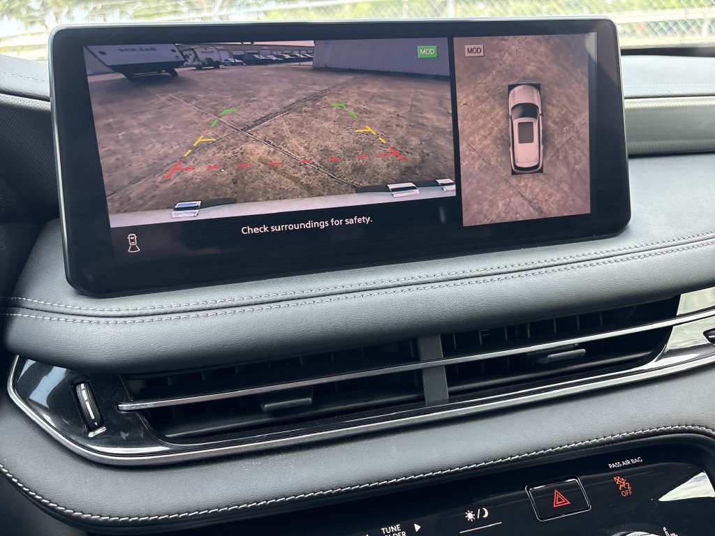 Used 2024 INFINITI QX60 Luxe FWD image 19