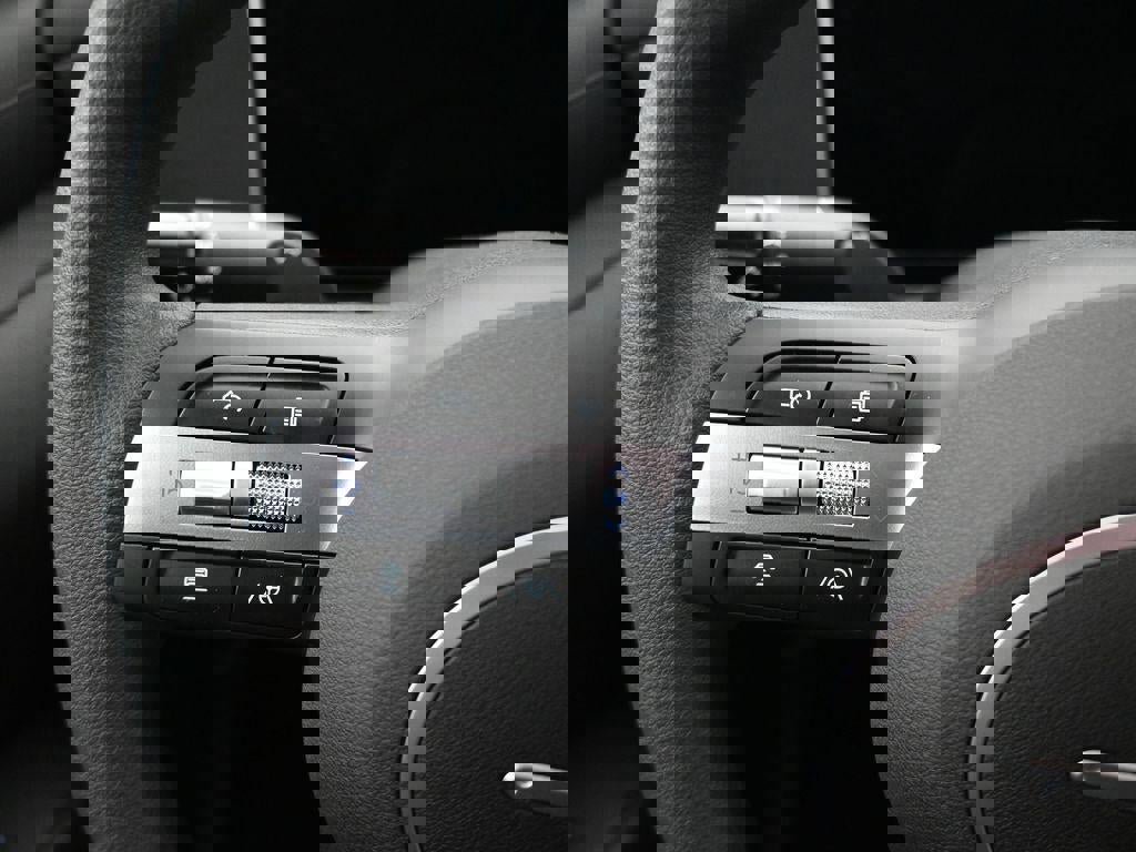 New 2026 Hyundai Tucson SE image 19