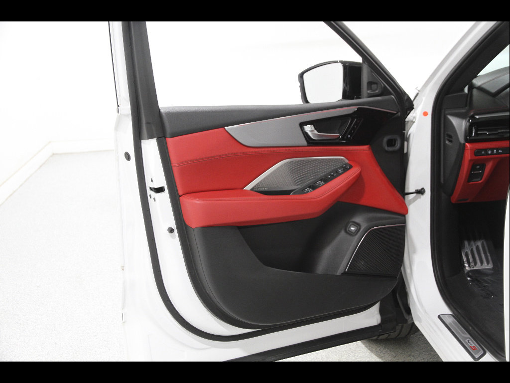 Used 2023 Acura MDX Type S image 4