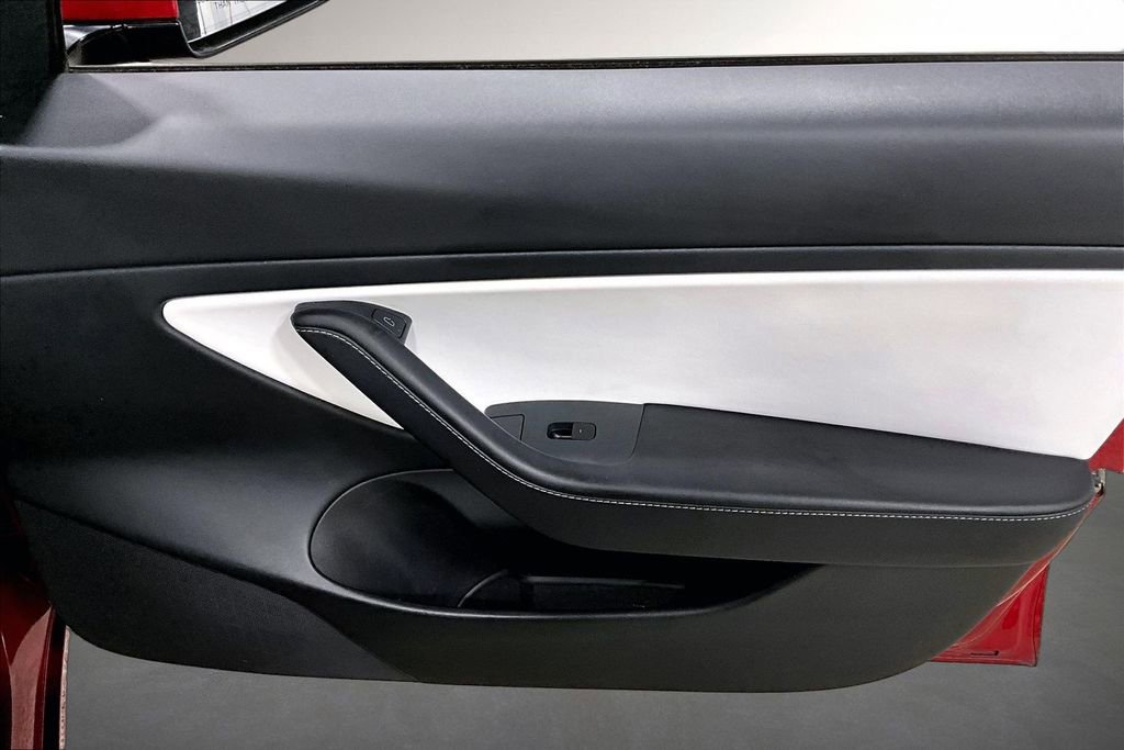 Used 2021 Tesla Model 3 Long Range image 26