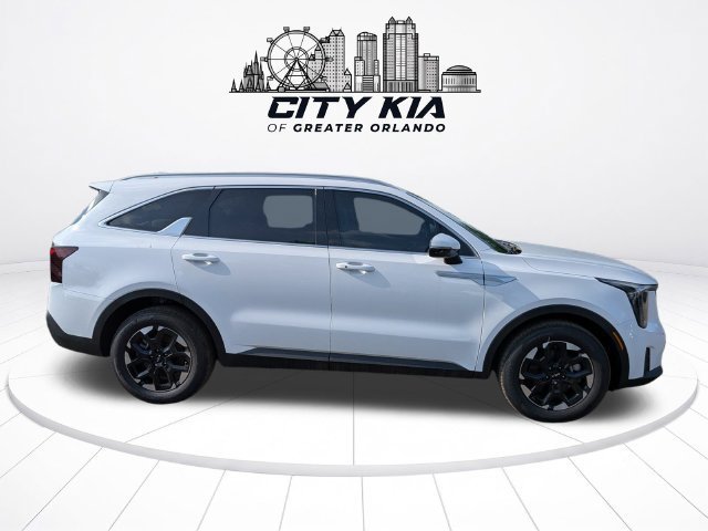New 2026 Kia Sorento S FWD image 7