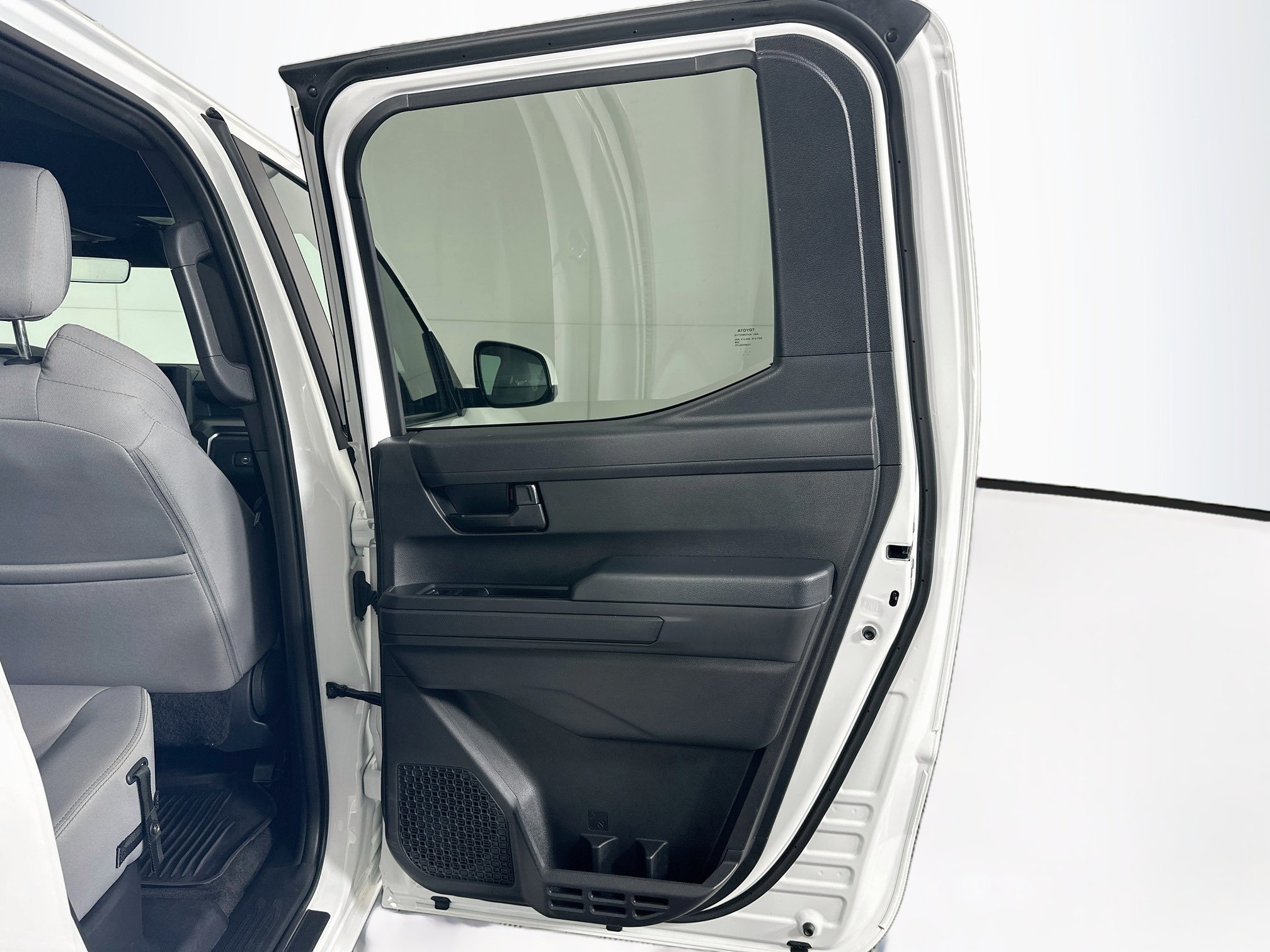 Used 2025 Toyota Tacoma SR5 RWD image 28