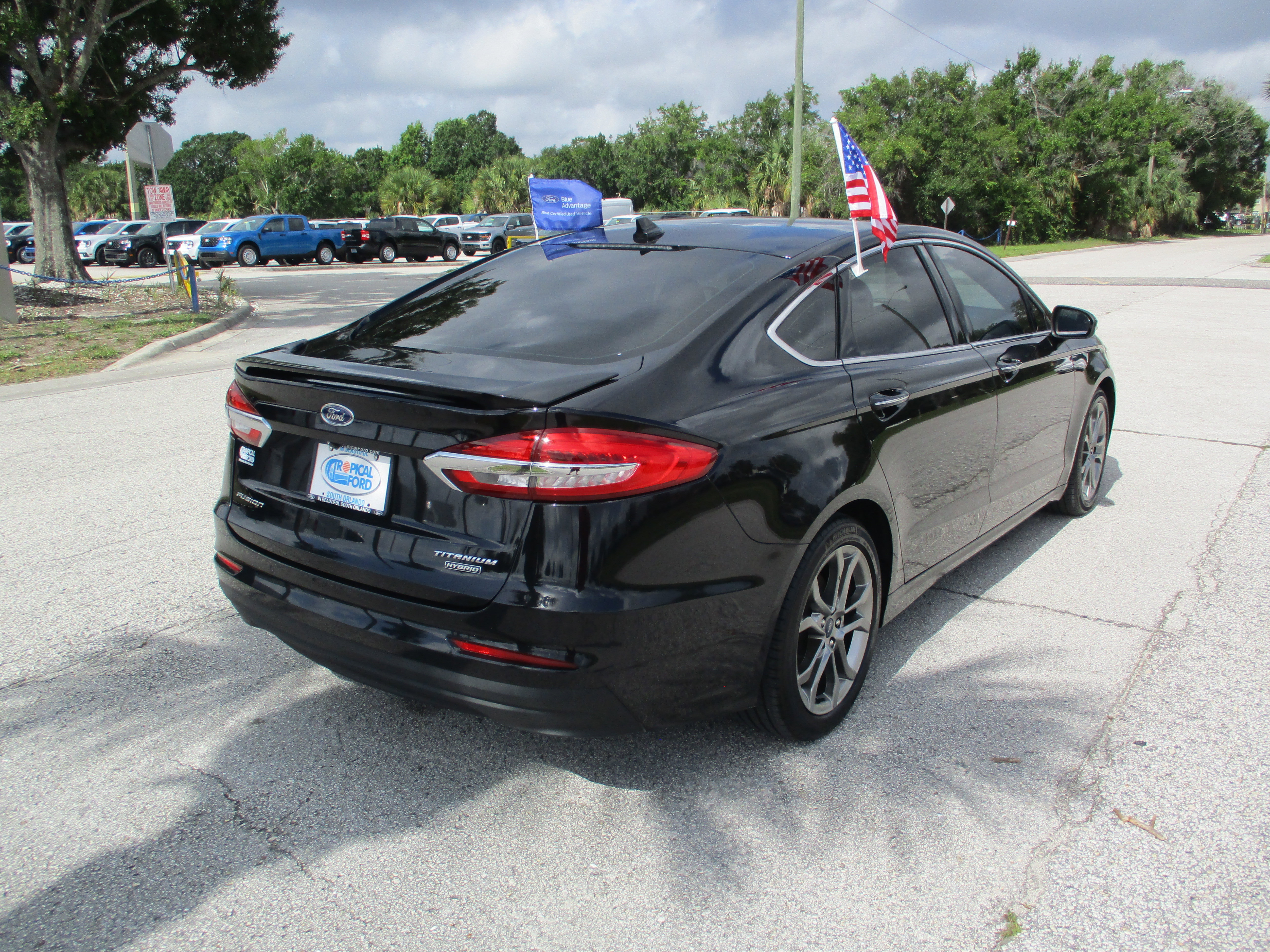 Certified 2020 Ford Fusion Titanium FWD image 7