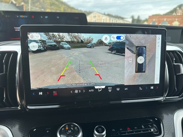 New 2025 Ford Expedition Platinum image 21