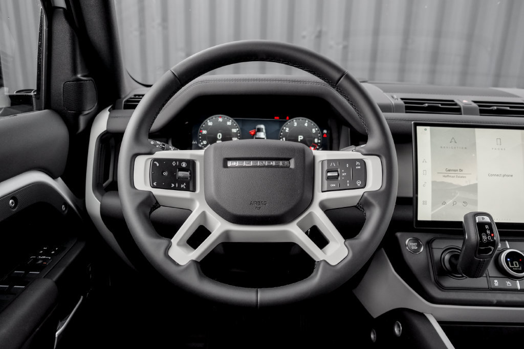 New 2026 Land Rover Defender 110 S AWD/4WD image 18