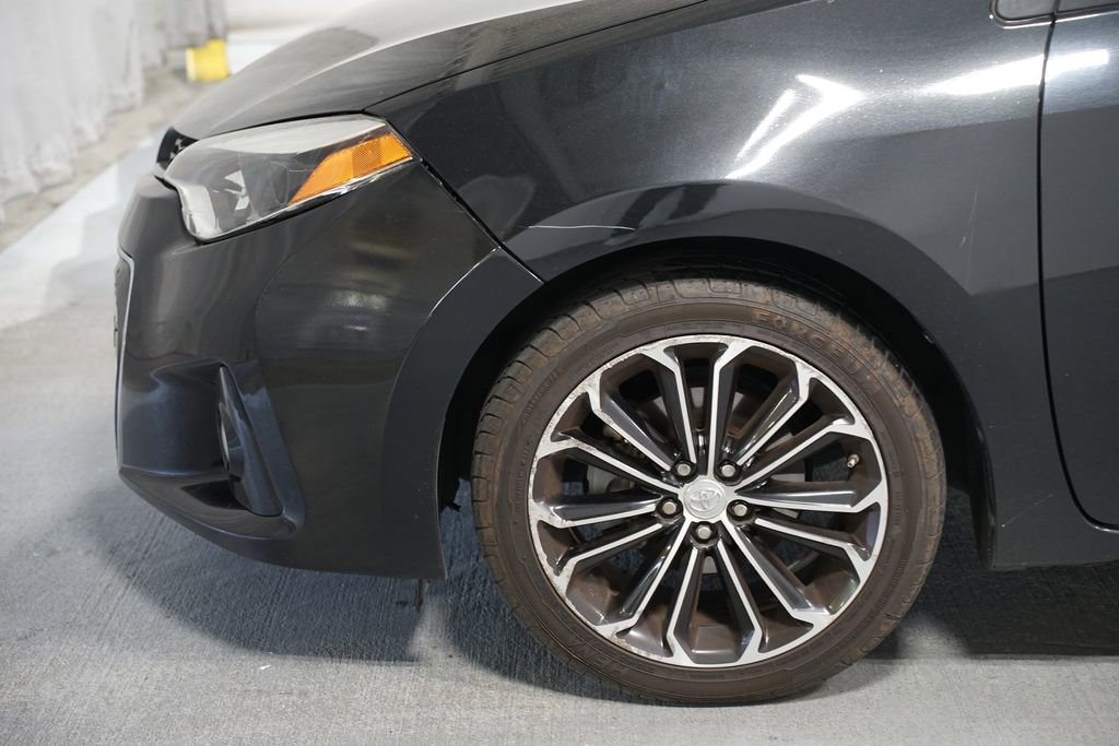 Used 2016 Toyota Corolla S w/ Driver Convenience Package image 5
