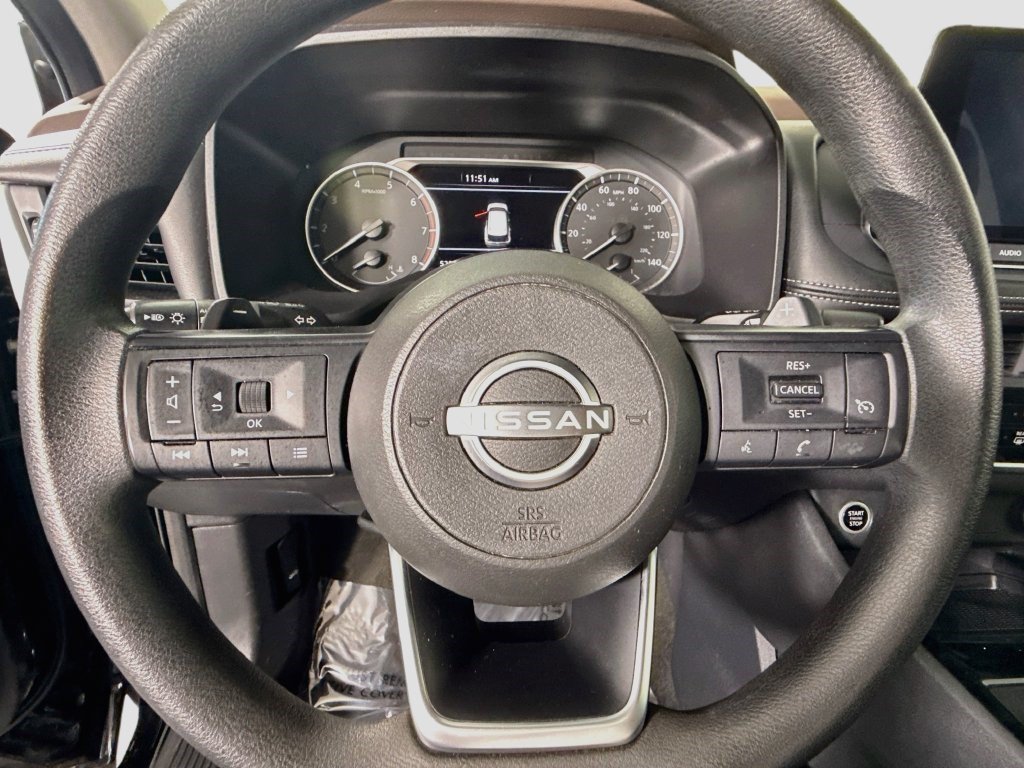 Used 2023 Nissan Rogue S FWD image 12