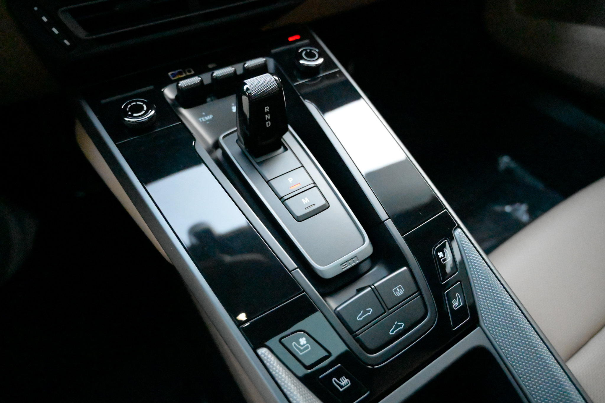 Used 2022 Porsche 911 Carrera image 30