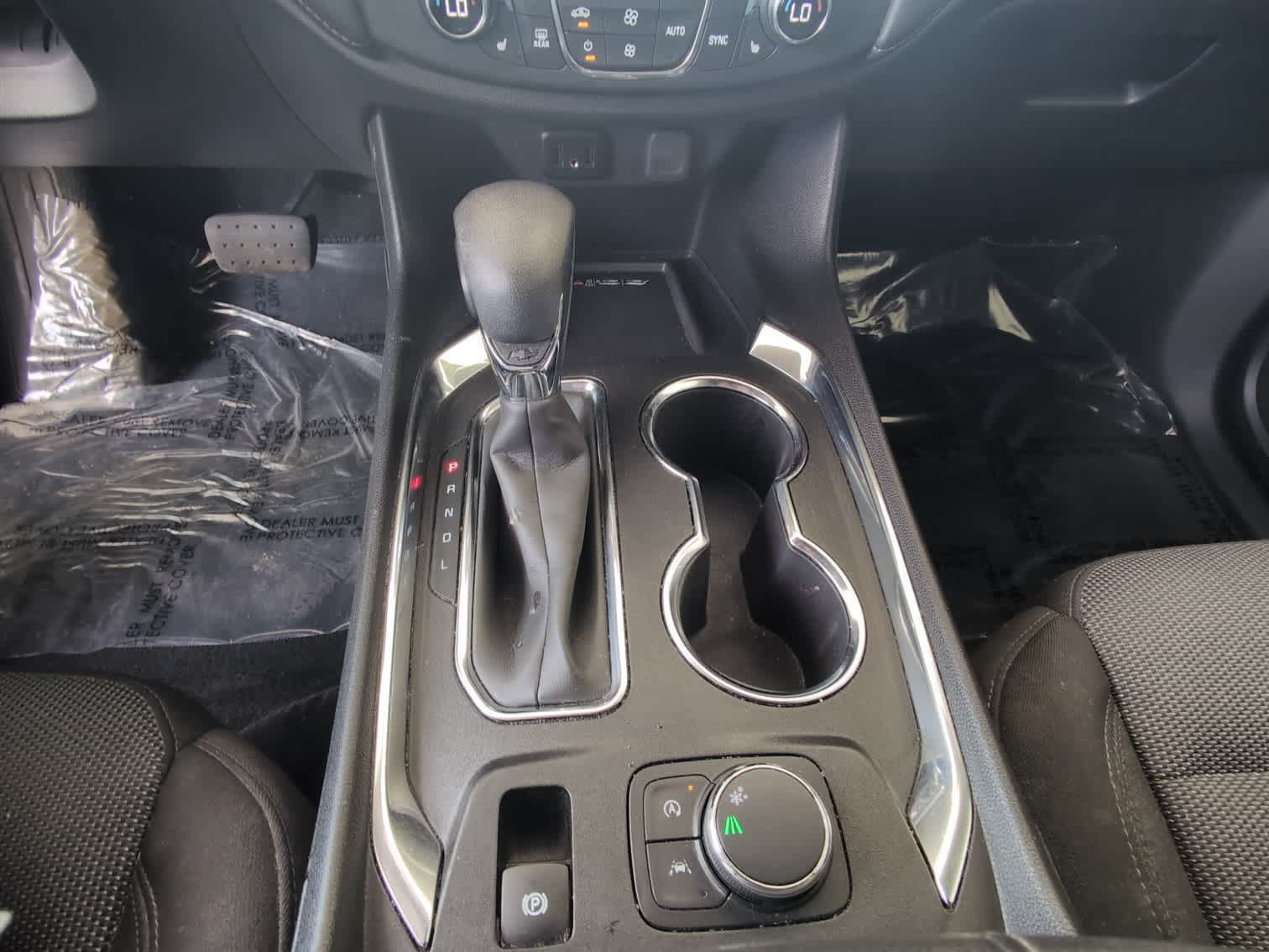 Used 2023 Chevrolet Traverse LT FWD image 37
