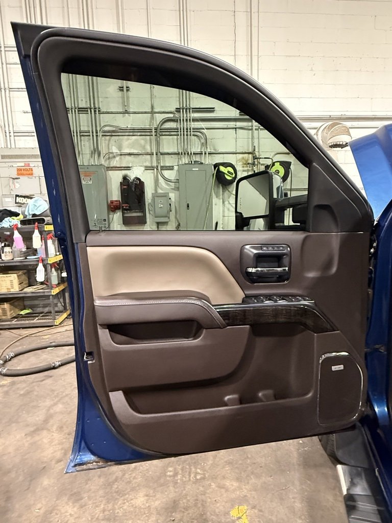 Used 2016 GMC Sierra 2500 Denali w/ Duramax Plus Package image 21