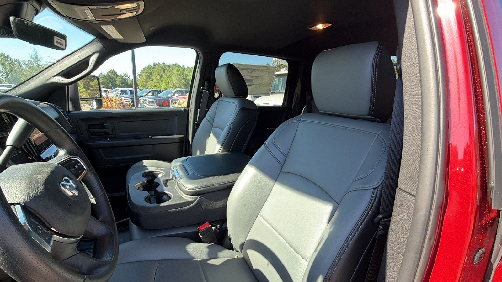 New 2026 RAM 5500 Tradesman w/ Chrome Appearance Group AWD/4WD image 18