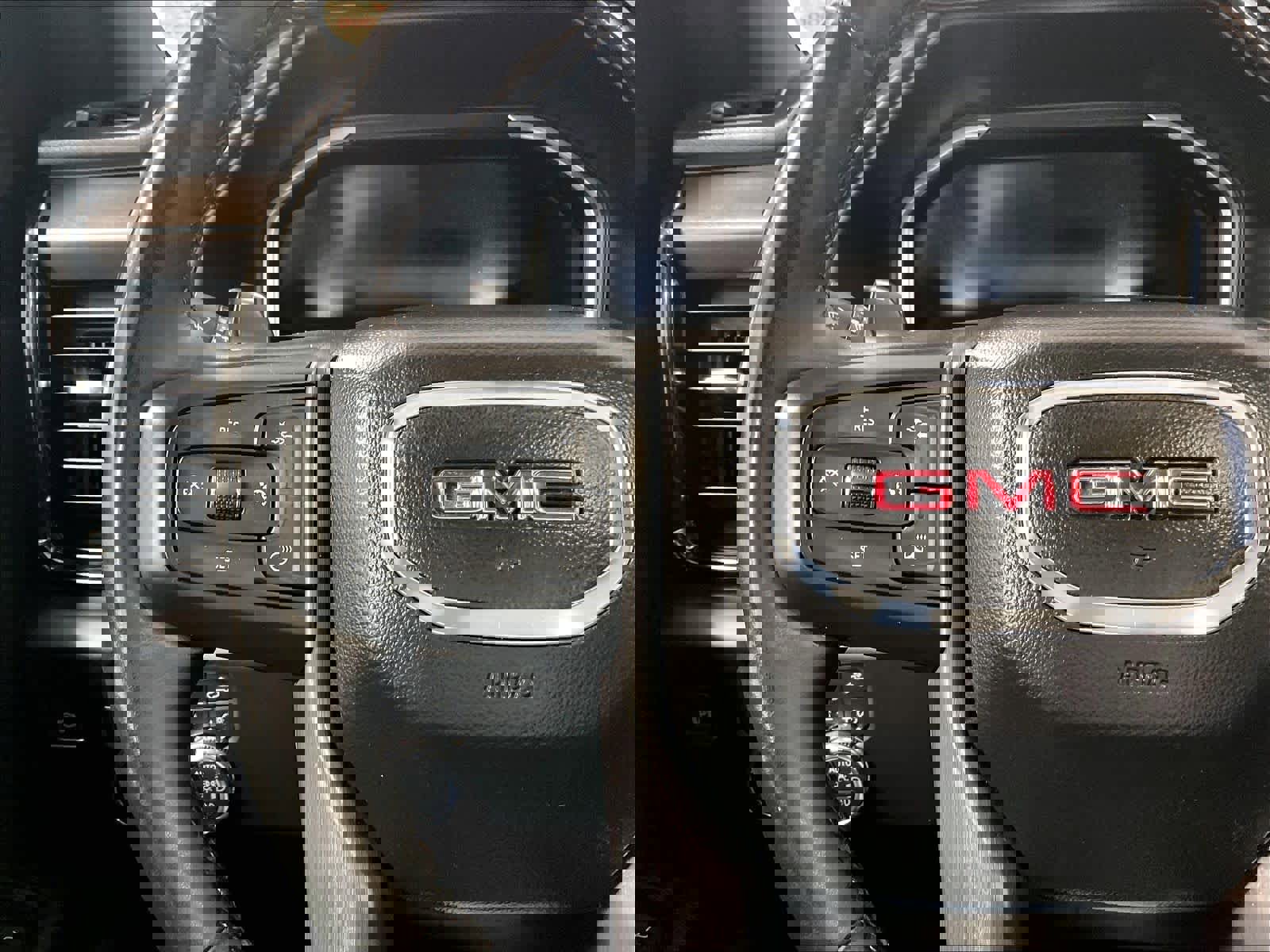 Used 2024 GMC Sierra 1500 AT4 w/ Technology Package image 21