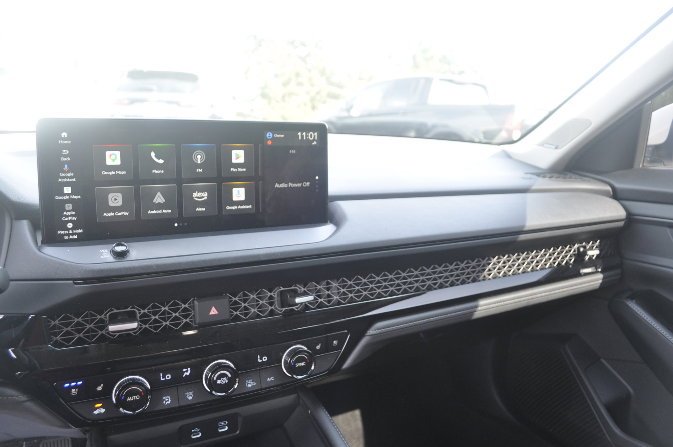 Certified 2025 Honda Accord Touring image 22