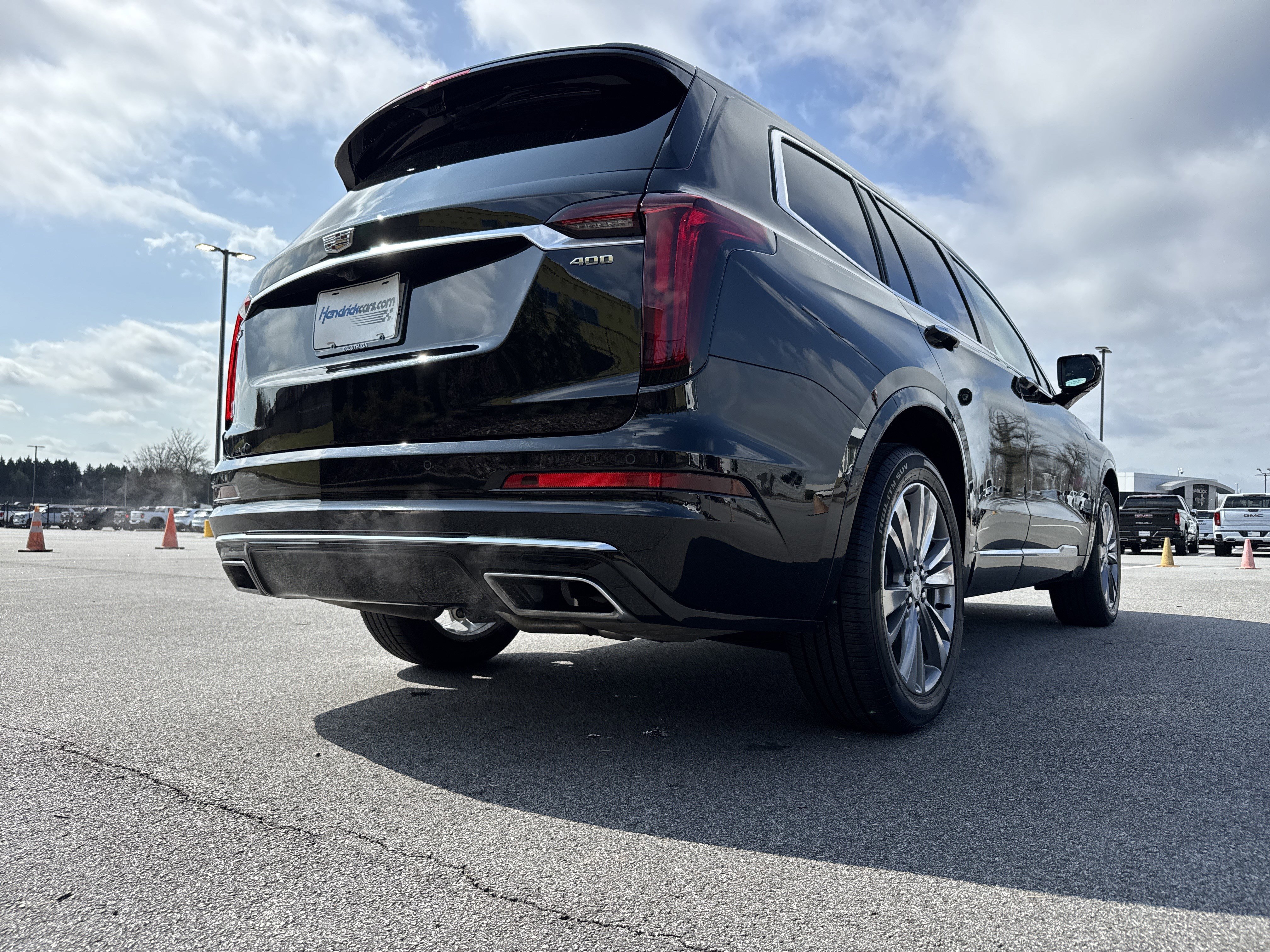 Used 2022 Cadillac XT6 Premium Luxury w/ Technology Package image 10