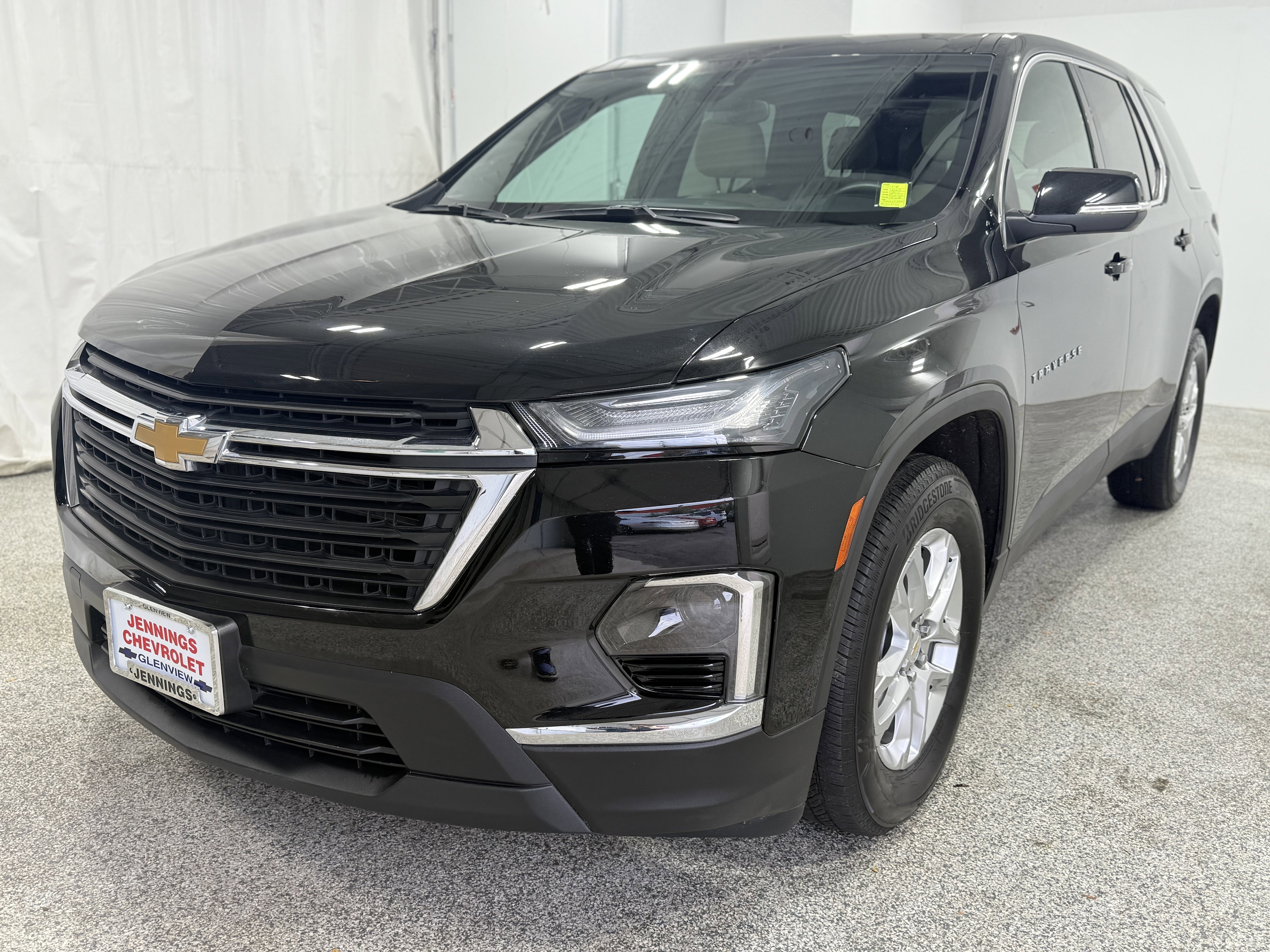 Certified 2023 Chevrolet Traverse LS w/ Safety Package image 3