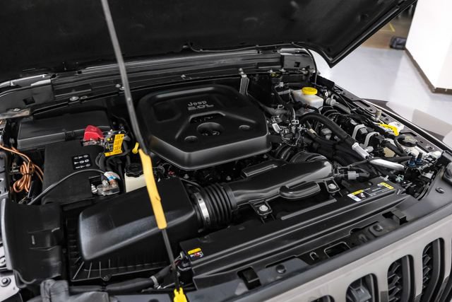 Used 2021 Jeep Wrangler Rubicon AWD/4WD image 35