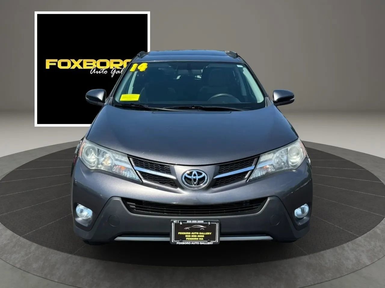 Used 2014 Toyota RAV4 XLE AWD/4WD image 2