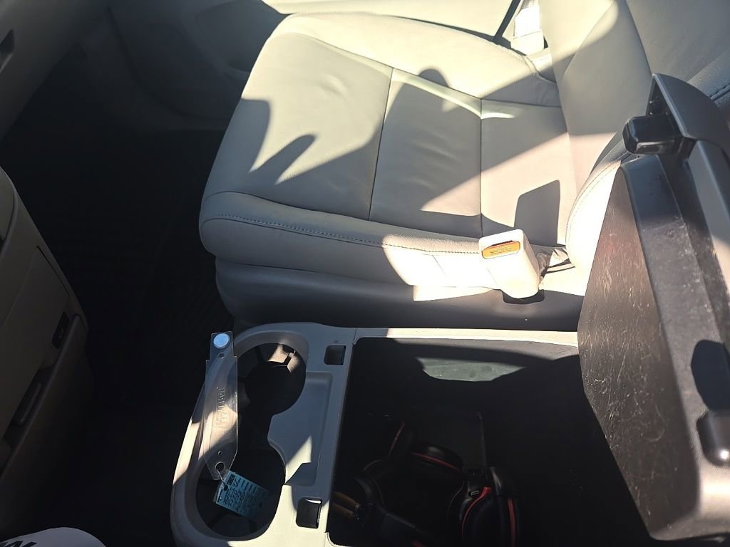 Used 2016 Honda Odyssey EX-L image 23