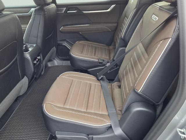 New 2026 GMC Acadia Denali Ultimate FWD image 12