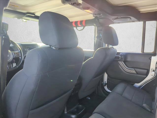 Used 2012 Jeep Wrangler Unlimited Sport image 17