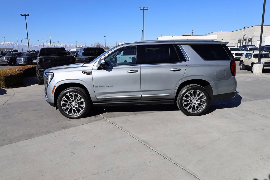 New 2026 GMC Yukon Denali w/ Denali Reserve Package image 3