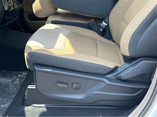 New 2025 Ford F250 XLT image 26