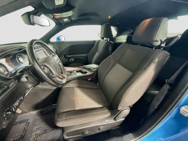 Used 2023 Dodge Challenger SXT RWD image 21