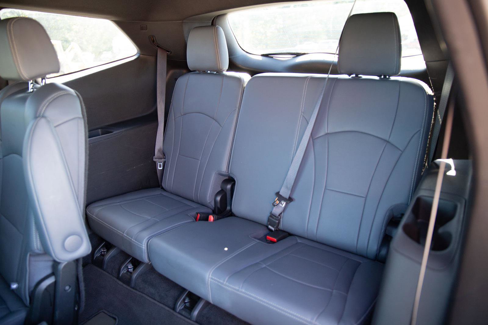 Used 2024 Buick Enclave Premium image 16