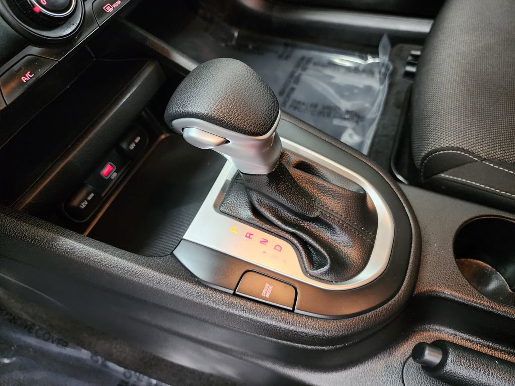 Used 2023 Kia Forte LXS image 20