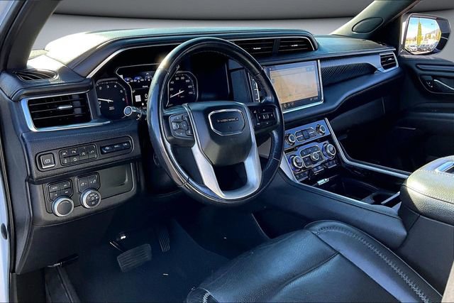 Used 2021 GMC Yukon XL Denali image 17