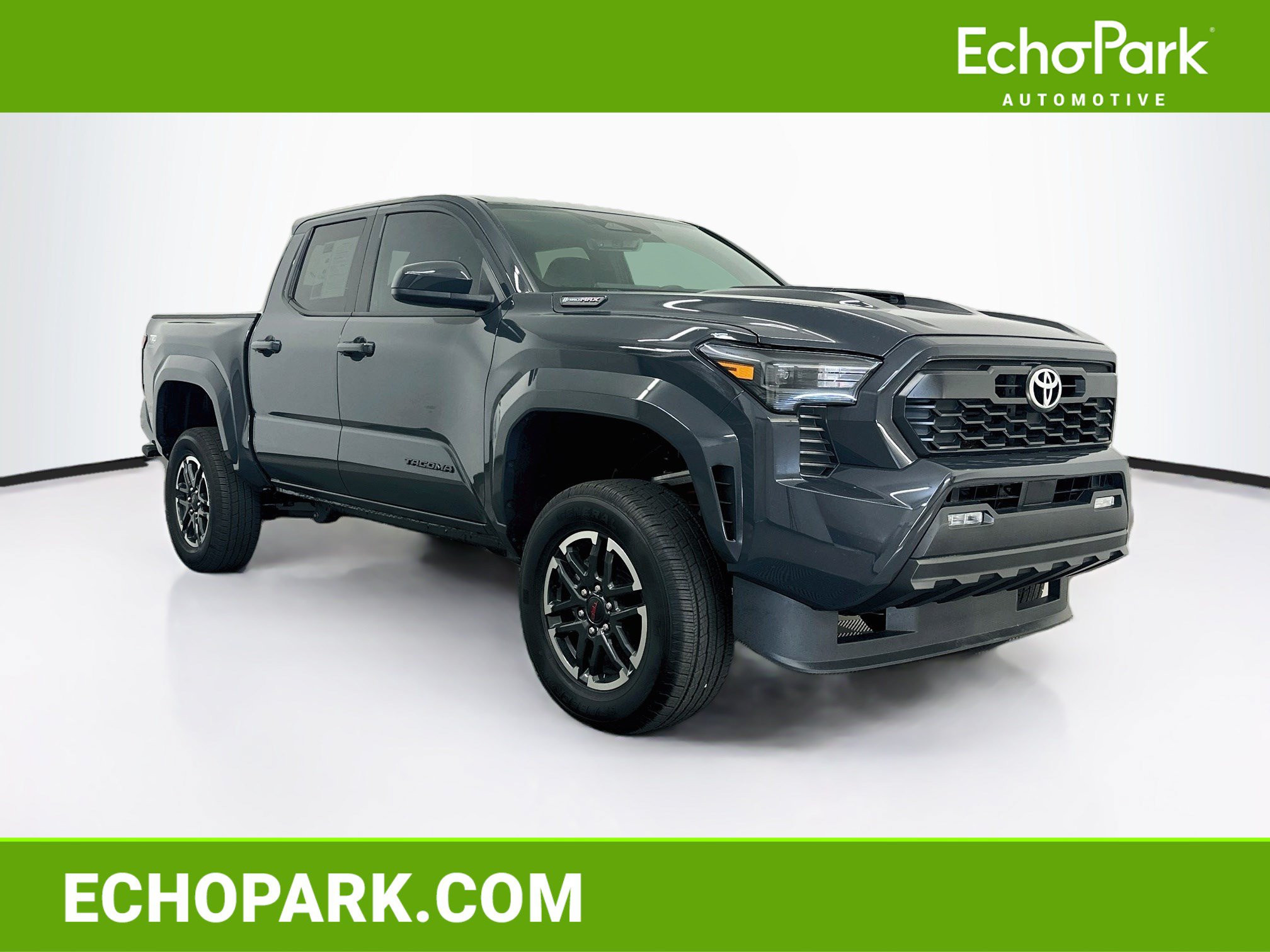 Used 2025 Toyota Tacoma TRD Sport AWD/4WD image 1