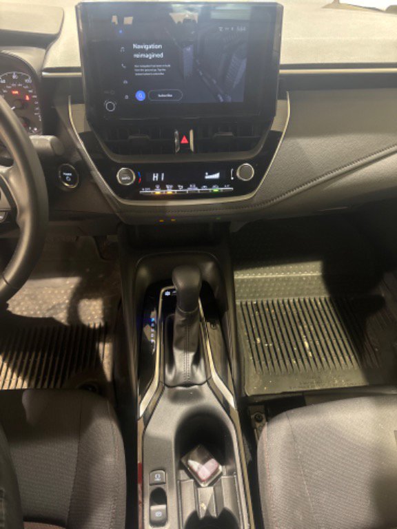 Used 2024 Toyota Corolla SE image 11