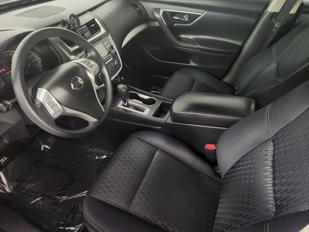 Used 2016 Nissan Altima 2.5 S w/ Power Driver Seat Package FWD image 12
