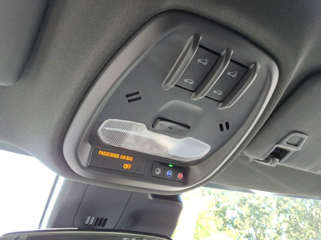 New 2026 Chevrolet Trax RS w/ Sunroof Package FWD image 34
