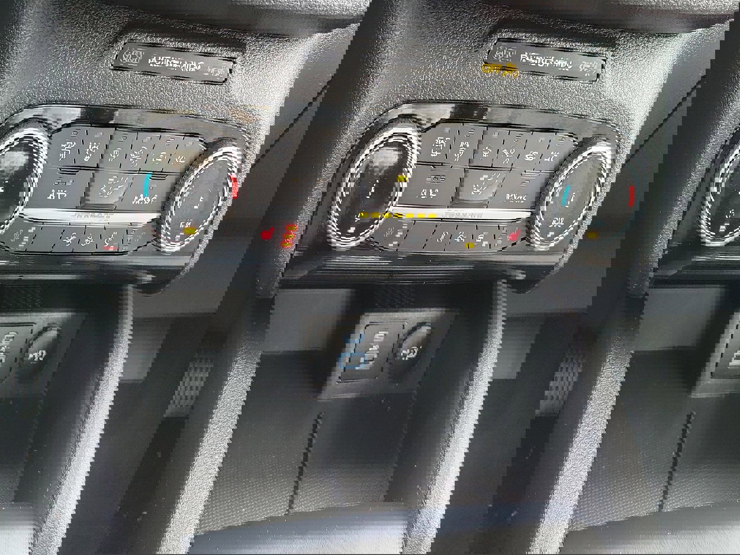 Certified 2022 Ford Escape SE w/ Convenience Package image 21