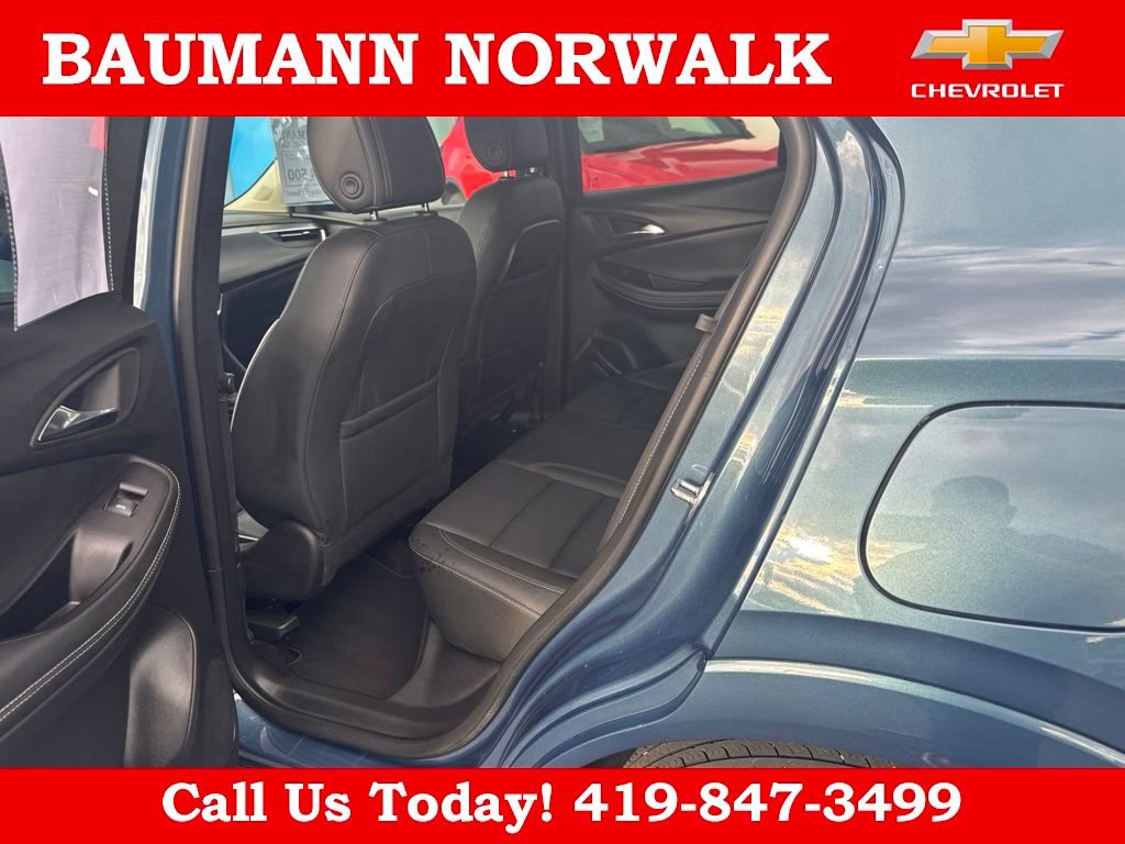 Used 2024 Buick Encore GX Avenir w/ Avenir Convenience Package FWD image 20