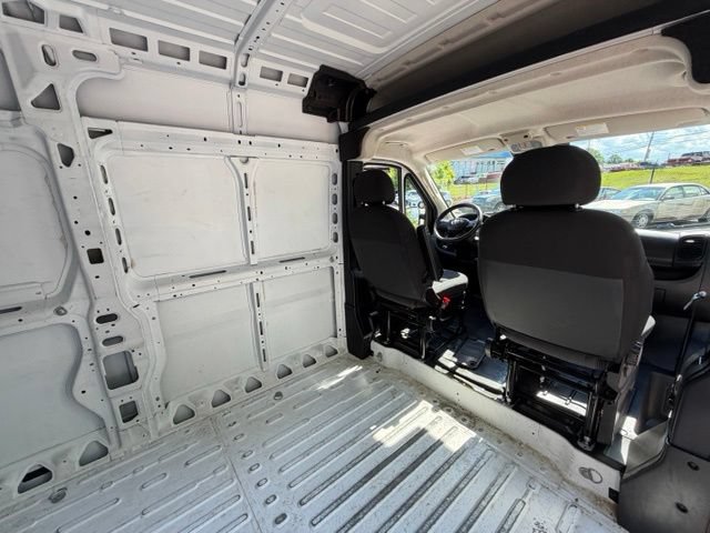 Used 2023 RAM ProMaster 2500 FWD image 23