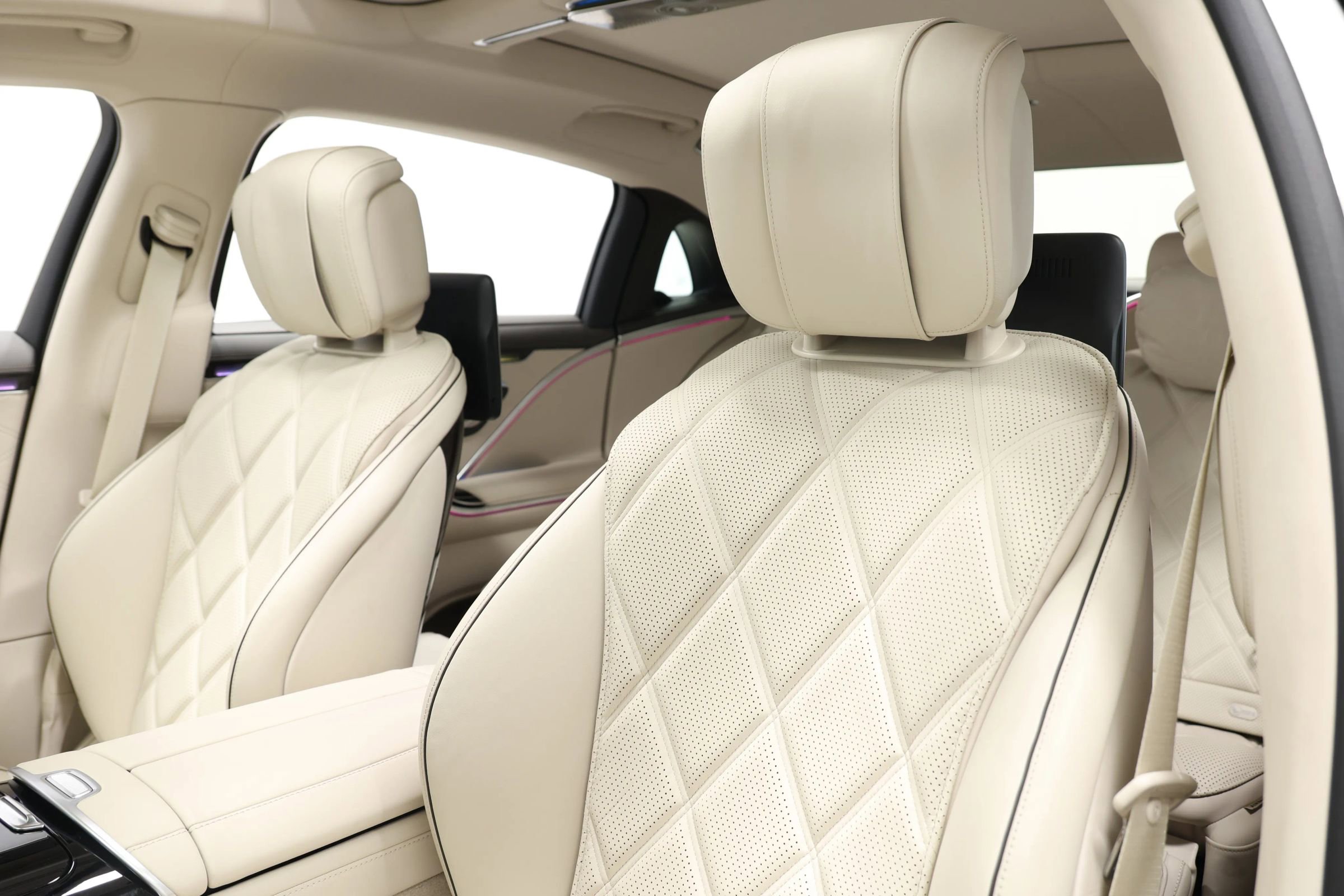 Used 2024 Mercedes-Benz Maybach S 580 4MATIC image 21