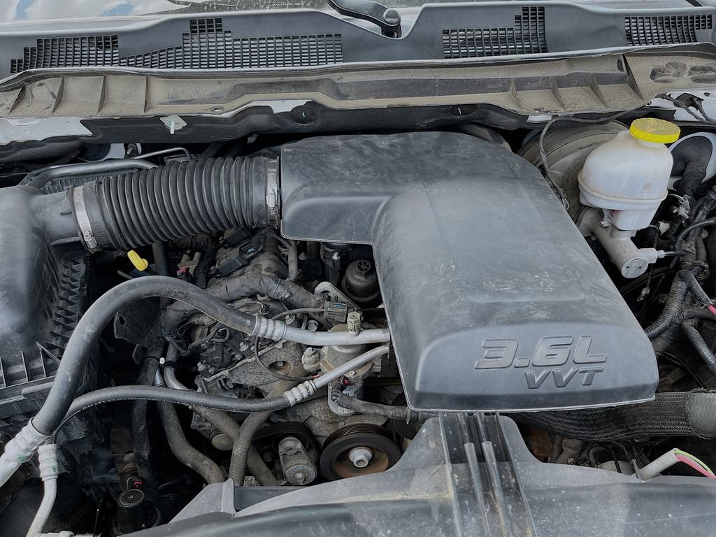 Used 2022 RAM 1500 Warlock AWD/4WD image 29
