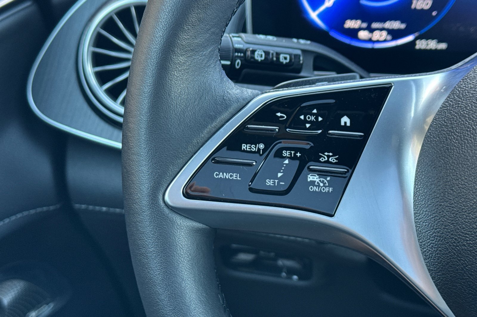 Certified 2024 Mercedes-Benz EQE 350+ SUV image 31