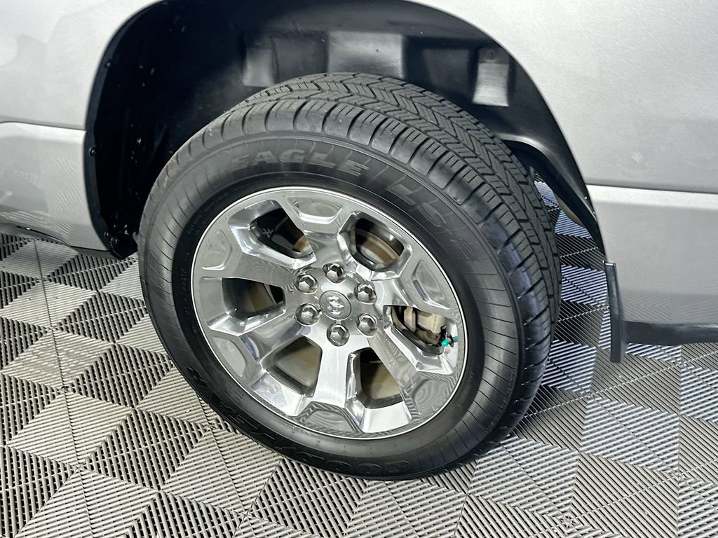 Used 2022 RAM 1500 Big Horn AWD/4WD image 32