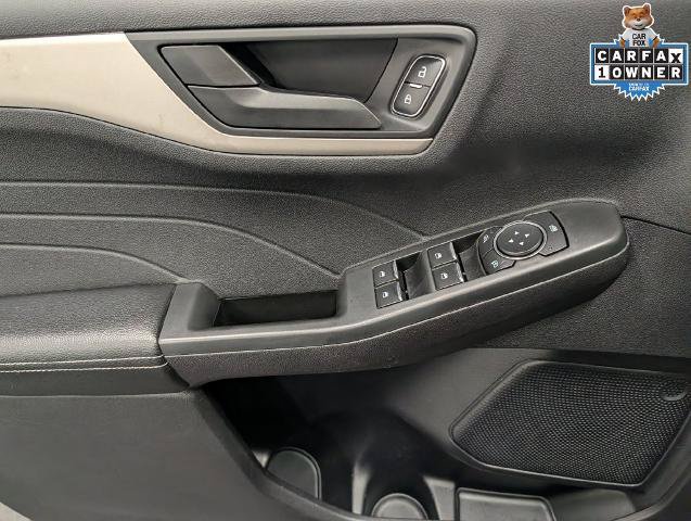 Certified 2022 Ford Escape SE w/ SE Sport Appearance Package AWD/4WD image 10