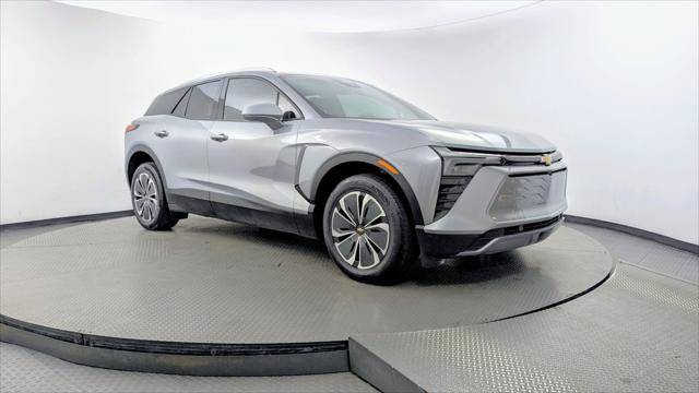 Used 2024 Chevrolet Blazer EV LT AWD/4WD image 11