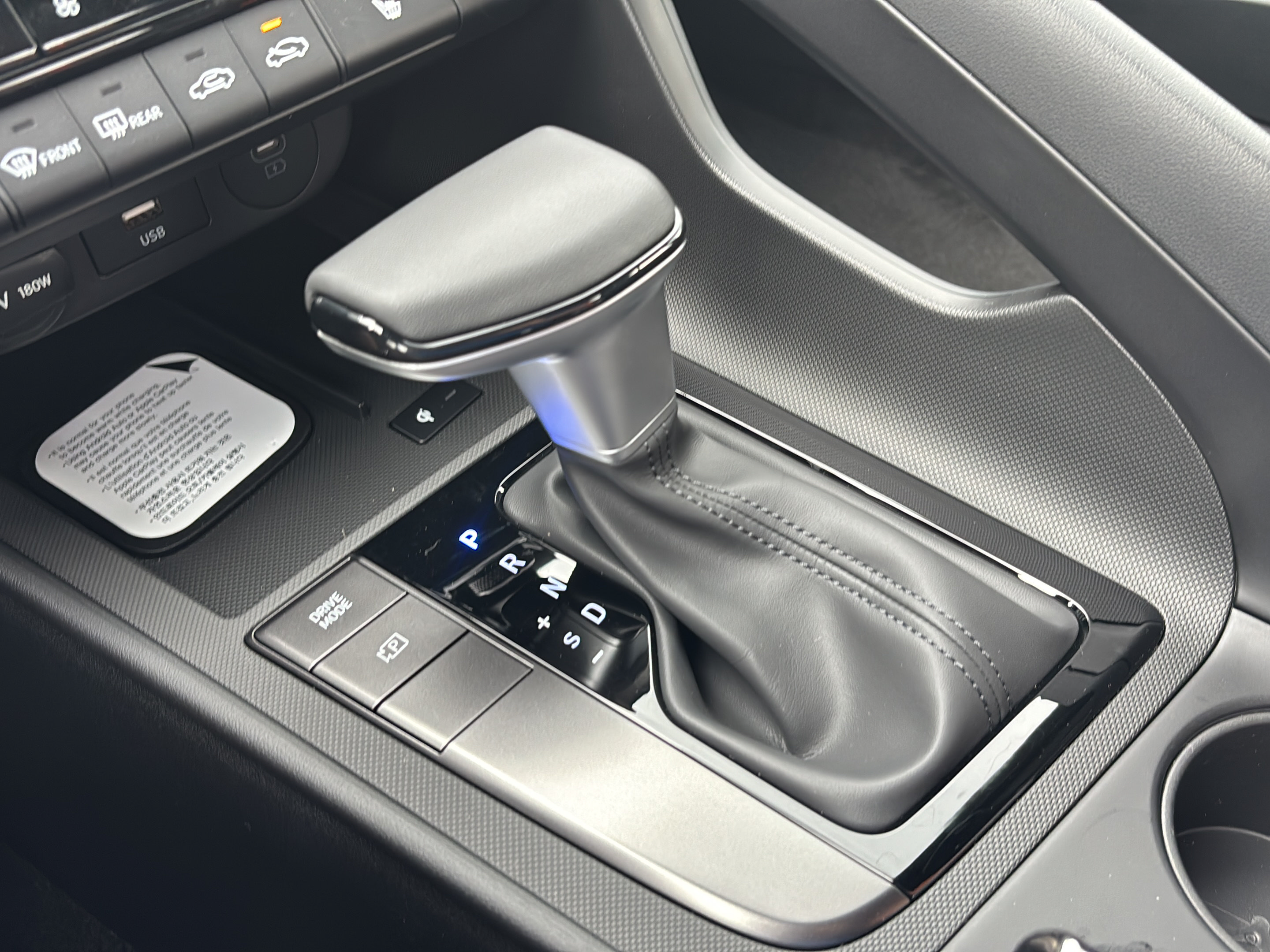 New 2026 Hyundai Elantra SEL Sport FWD image 18