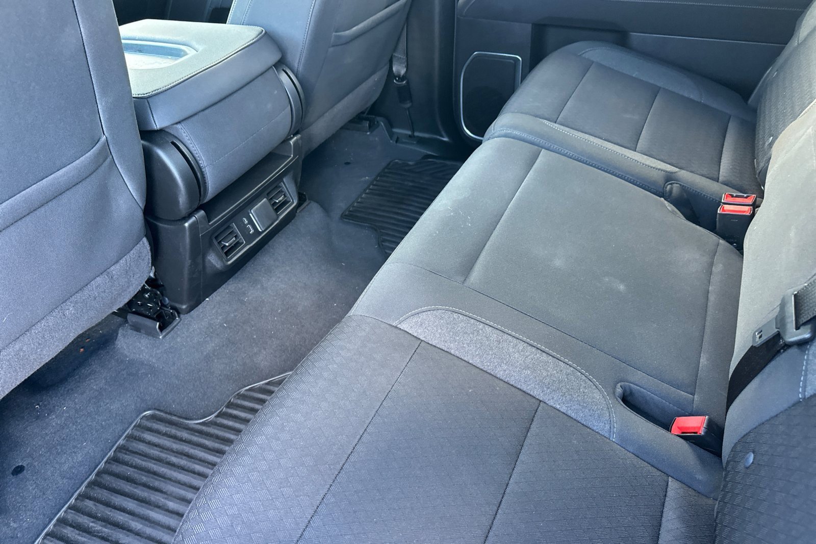 Used 2025 Chevrolet Silverado 1500 LT image 15