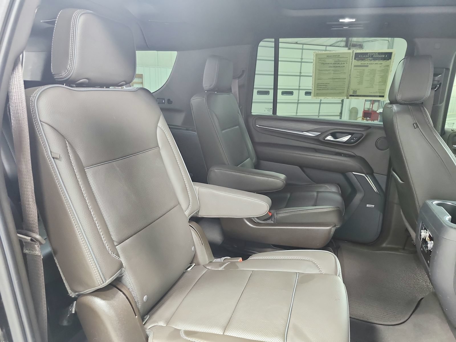 Used 2021 GMC Yukon XL Denali AWD/4WD image 45