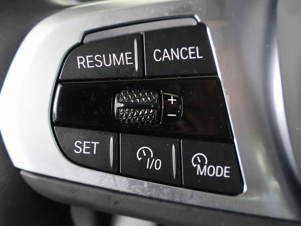 Used 2026 BMW X7 xDrive40i w/ M Sport Package image 34